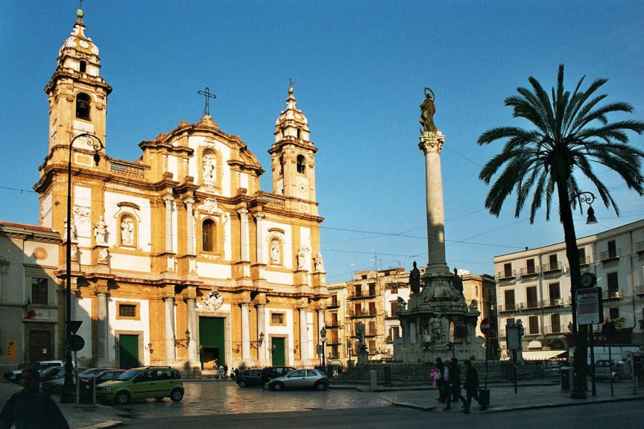 Apartamento Vucciria 57 Locazione Turistica Nel Cuore Pulsante Della Movida! Palermo Exterior foto